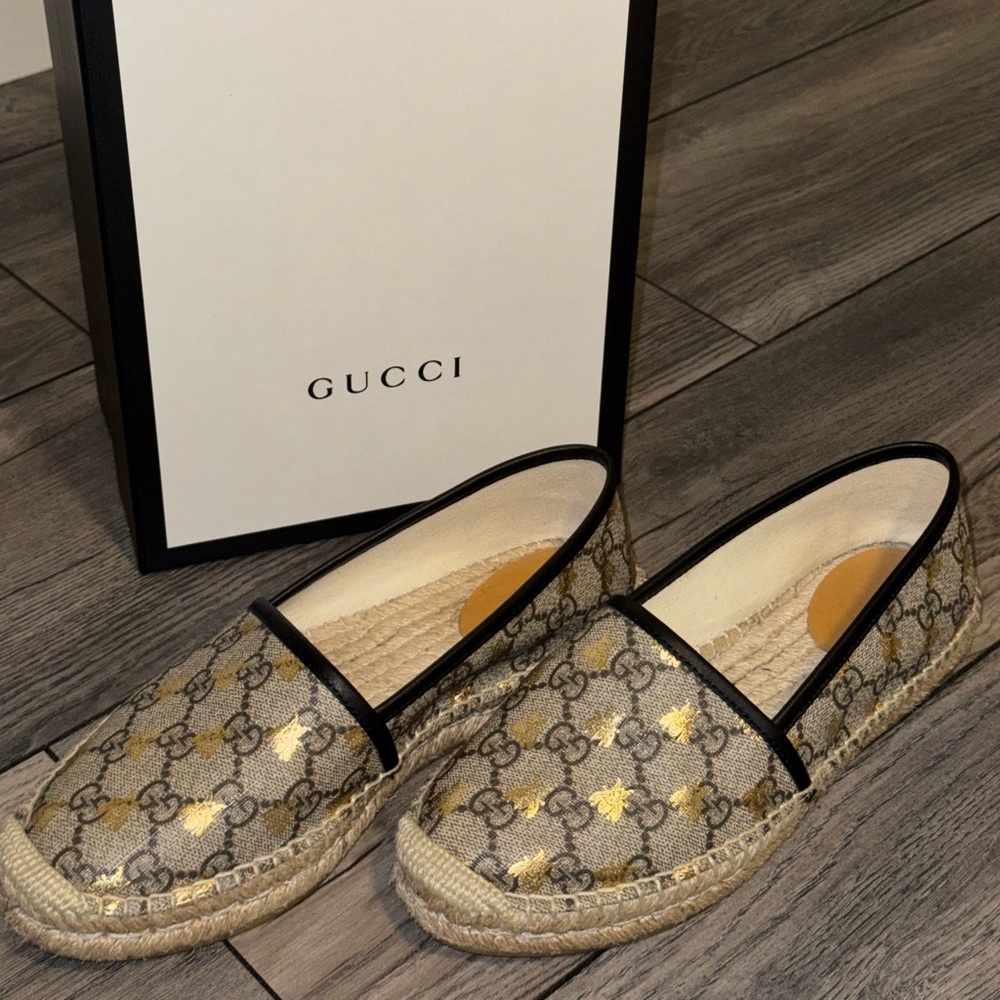 Gucci Beige and Gold Espadrilles